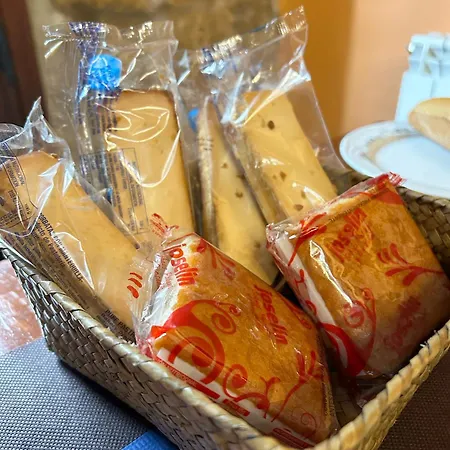 De La Abadia - Adults Only