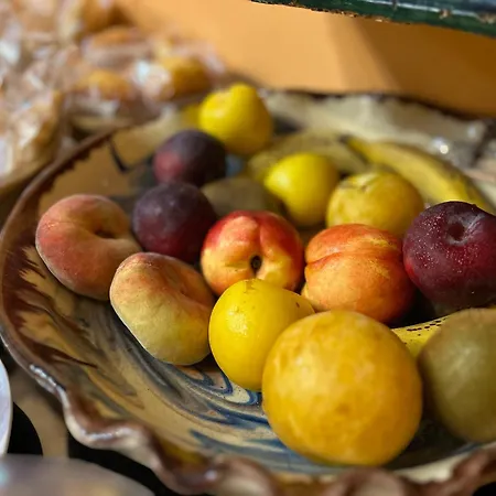 De La Abadia - Adults Only Гостевой дом Сантильяна-дель-Мар