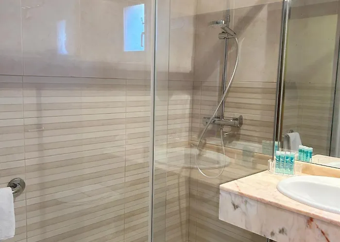 De La Abadia - Adults Only 3* Santillana del Mar